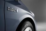 Toyota Prius Plug-In Hybrid 2012 года